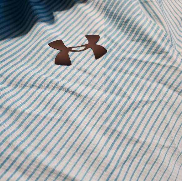 Under Armour Polo - Picture 6 of 7